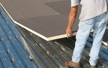 benefits of insulating Stainfield flat roofing